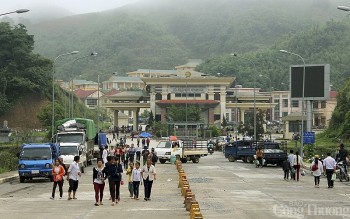 Bài 1: Khai thác lợi thế, thu hút phát triển thương mại biên giới