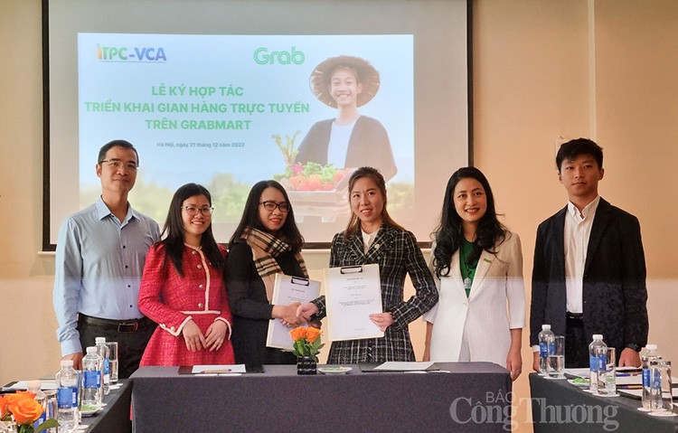 Liên minh HTX và Grab Việt Nam hợp tác thúc đẩy tiêu thụ nông sản Việt trực tuyến