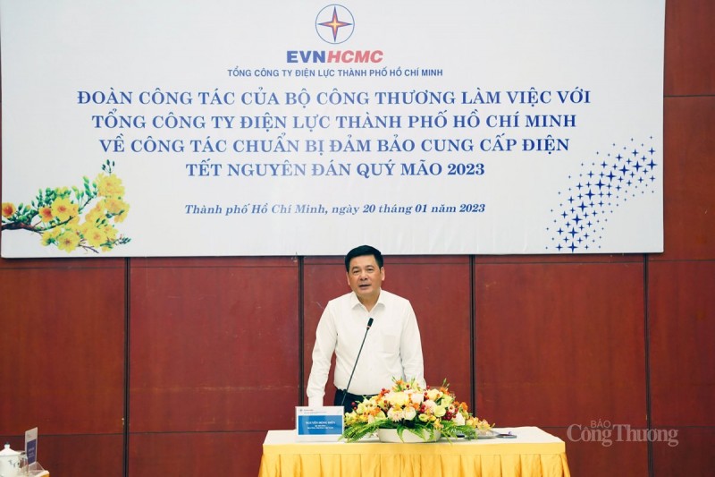 Bộ trưởng Bộ Công Thương kiểm tra công tác cấp điện dịp Tết tại TP. Hồ Chí Minh
