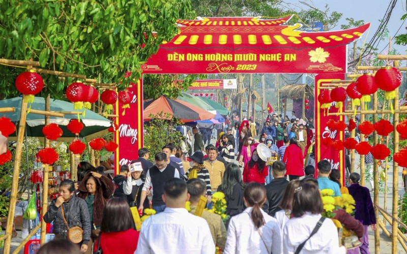Nghệ An đón 260.000 lượt khách dịp Tết Nguyên Đán 2023