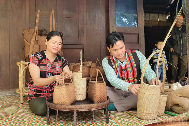 Thúc đẩy vai trò của cộng đồng trong bảo vệ và phát triển rừng bền vững